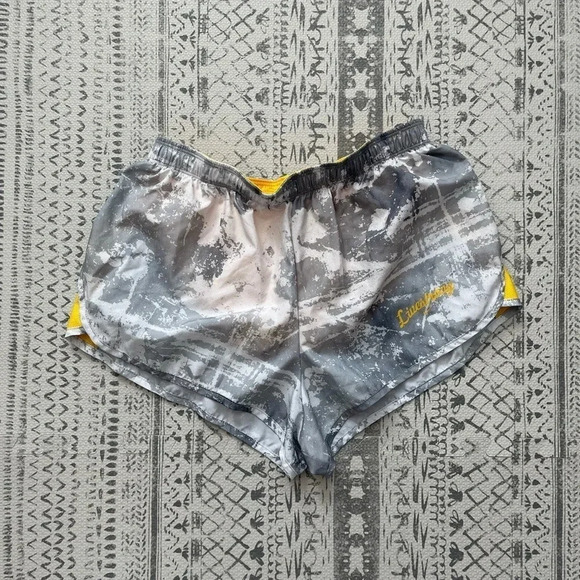 Nike Dri-fit Livestrong‎ underlined 2” shorts - Picture 1 of 6